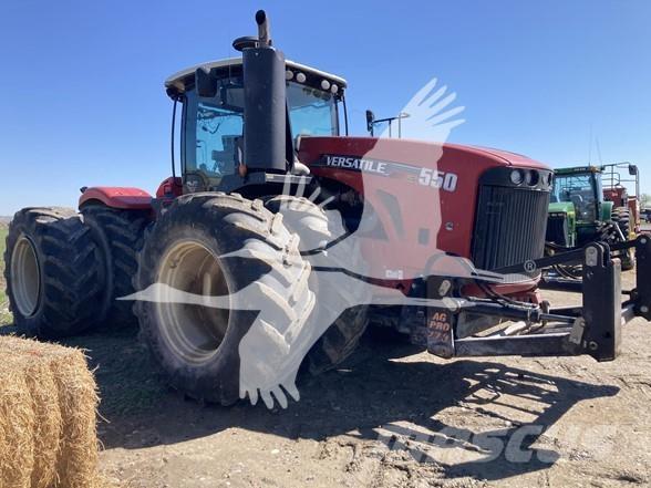 Versatile 550 拖拉机/农用车