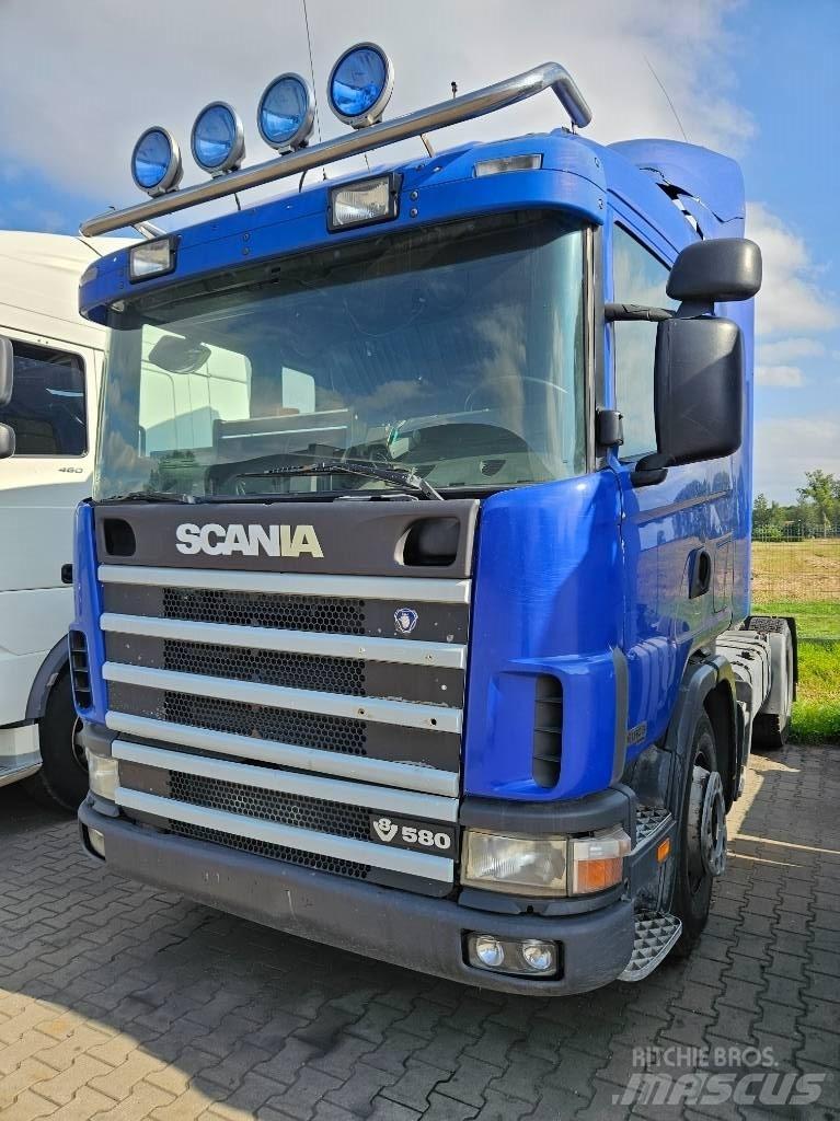 Scania 114-380 牵引车