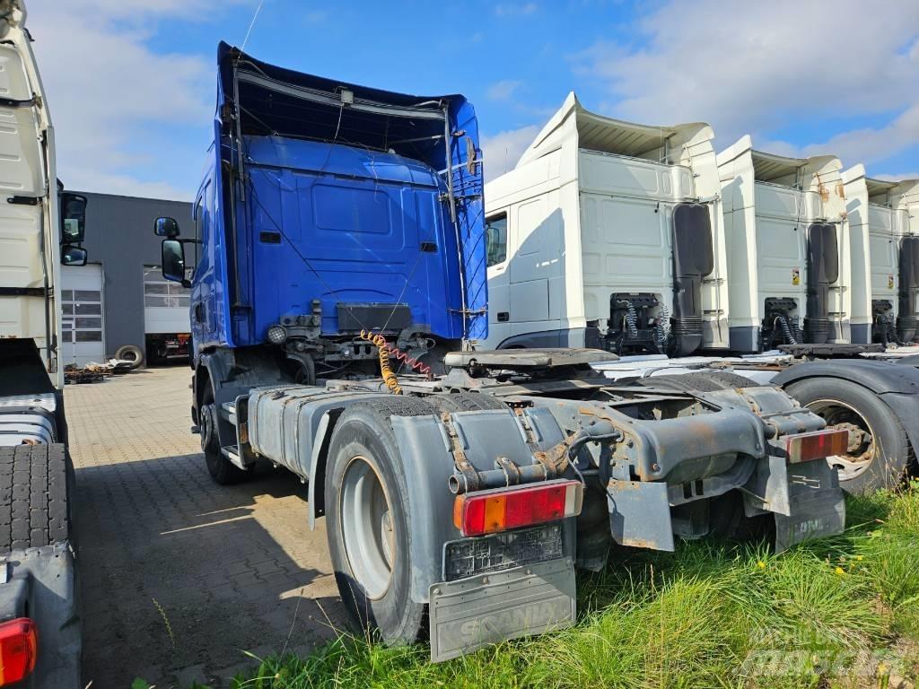 Scania 114-380 牵引车