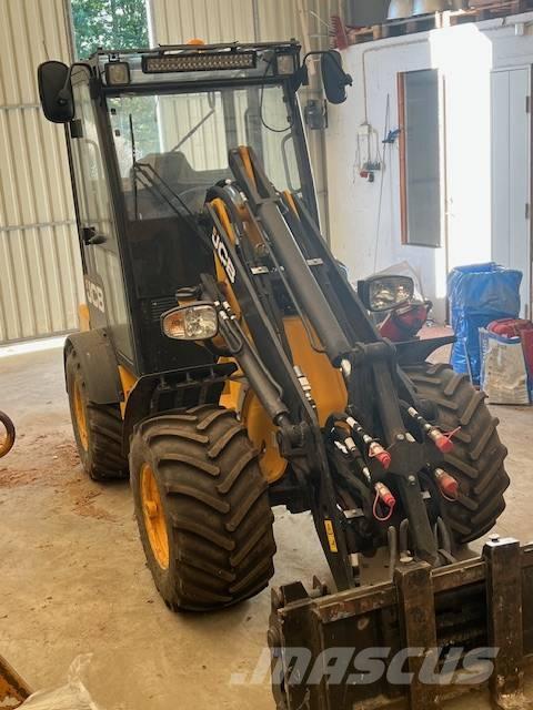 JCB 403 小型装载机