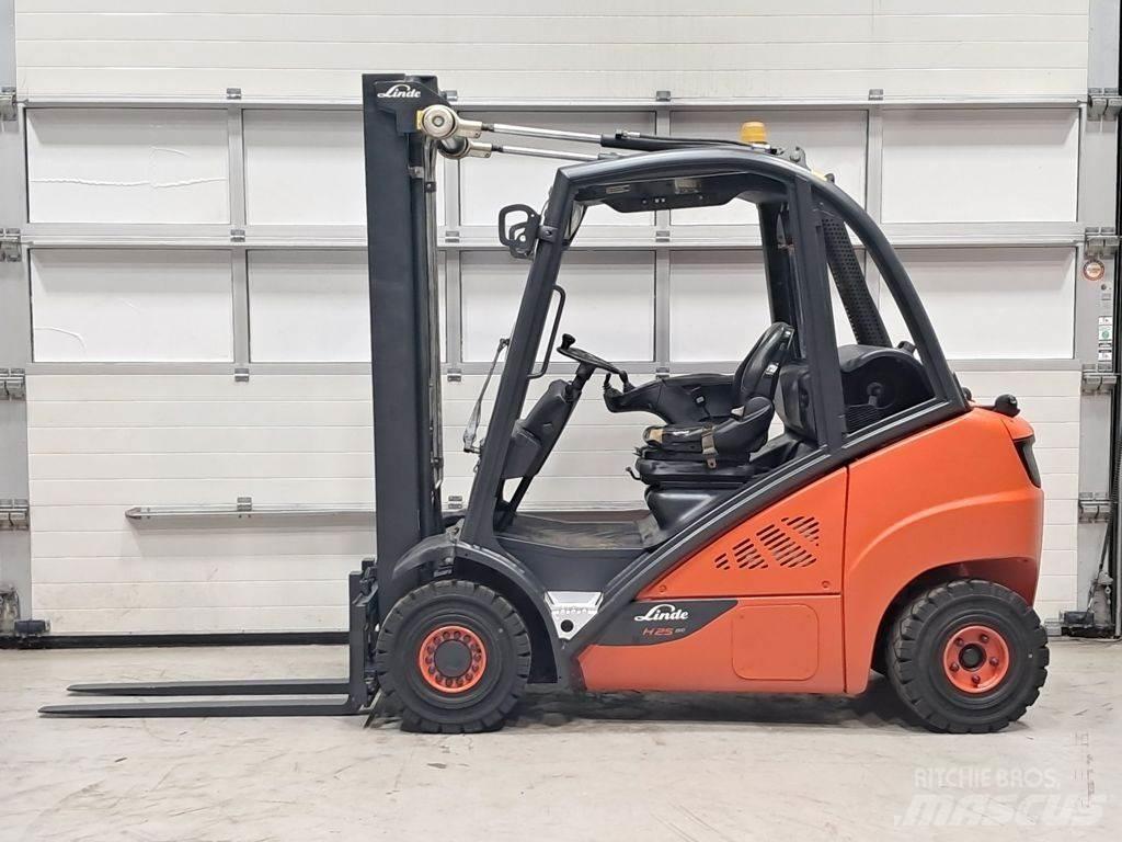 Linde H25T-02 天然气叉车