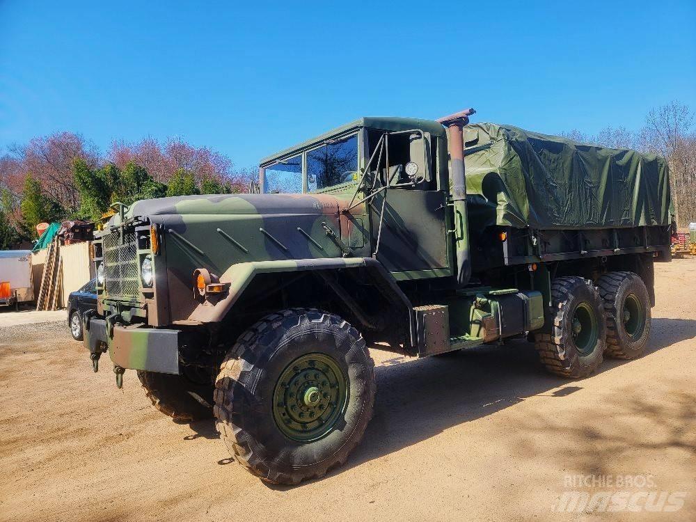 BMY M925A2 厢式货车
