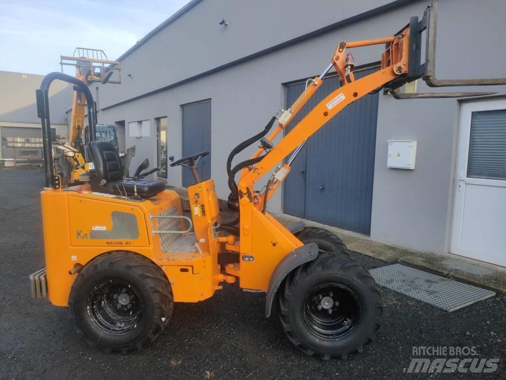 Knikmops KM 130 小型装载机