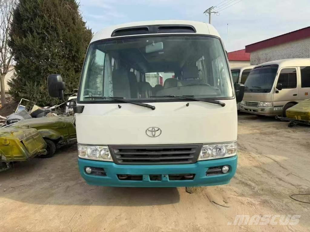 Toyota Coaster Bus 迷你巴士