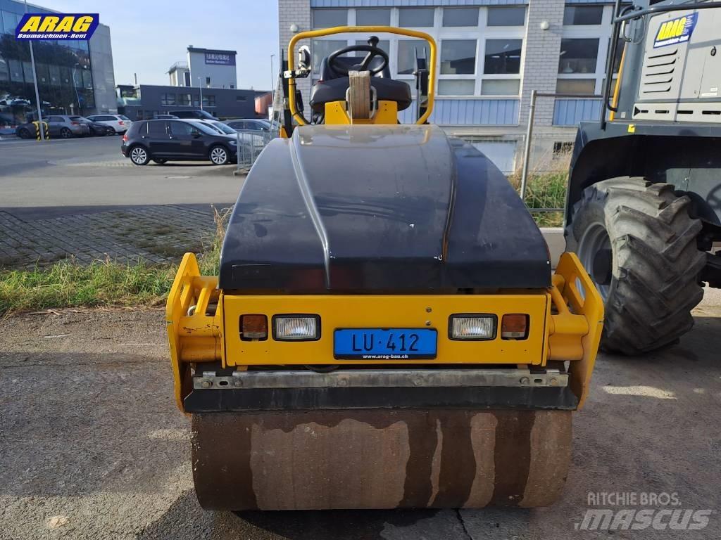 Bomag BW 120 AC-4 双轮压路机