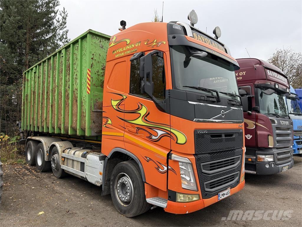 Volvo FH13 540 8X2 工程吊钩车