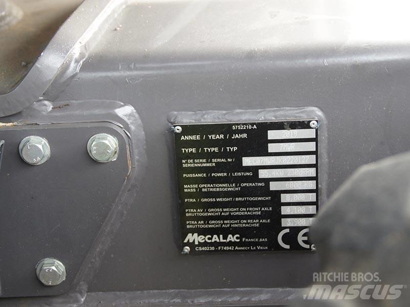 Mecalac 7MWR 轮式挖掘机