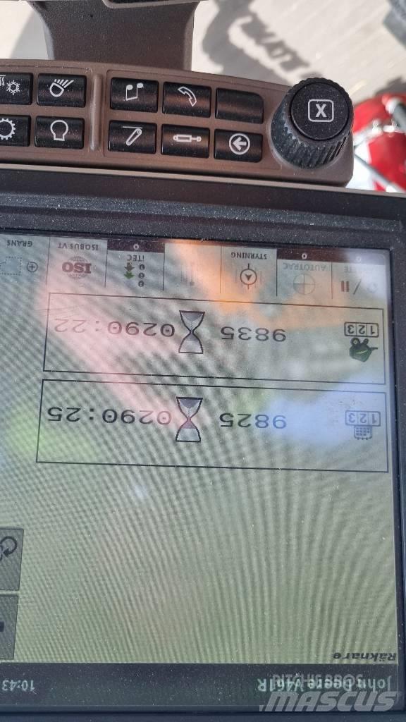 John Deere V461R 圆捆打捆机