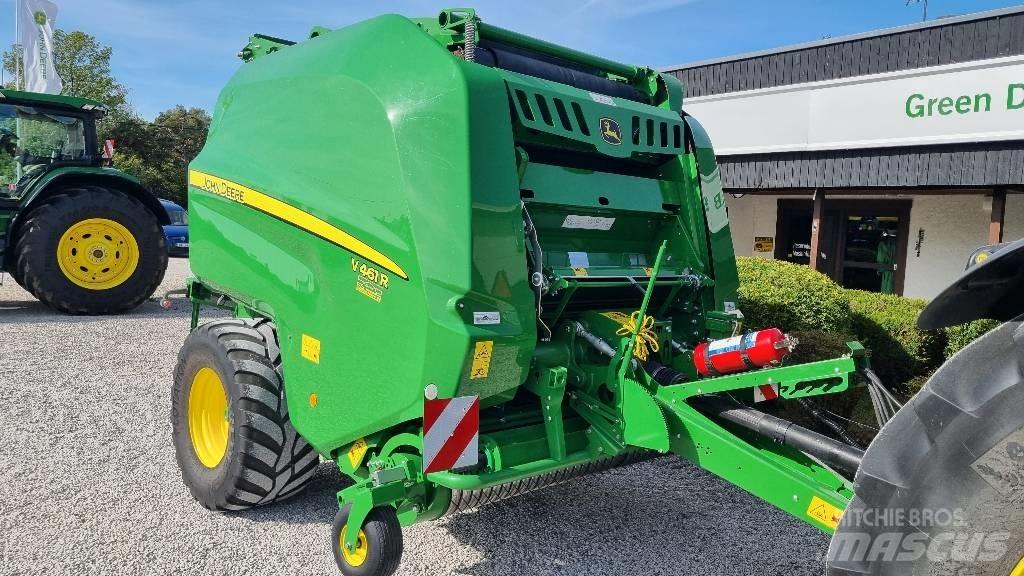 John Deere V461R 圆捆打捆机