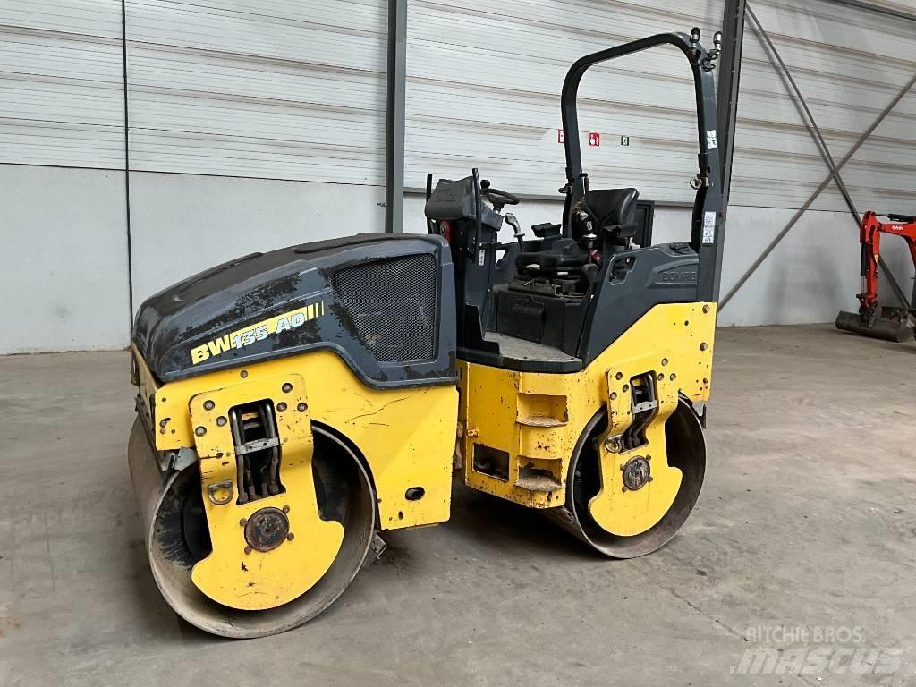 Bomag BW 135 AD-5 双轮压路机