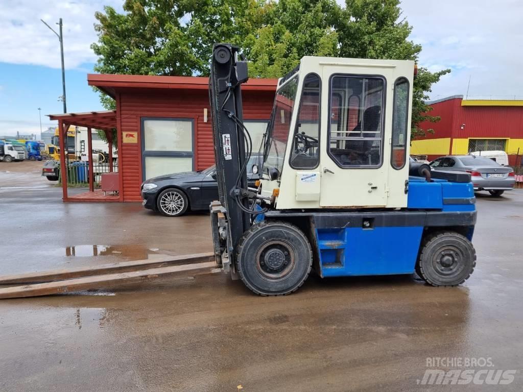 Kalmar DB 4,5-500 柴油叉车