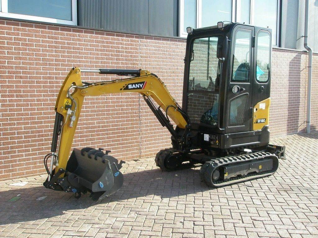 Sany SY18C 小型挖掘机