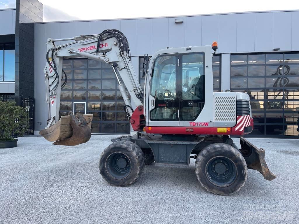 Takeuchi TB175W 中型挖掘机
