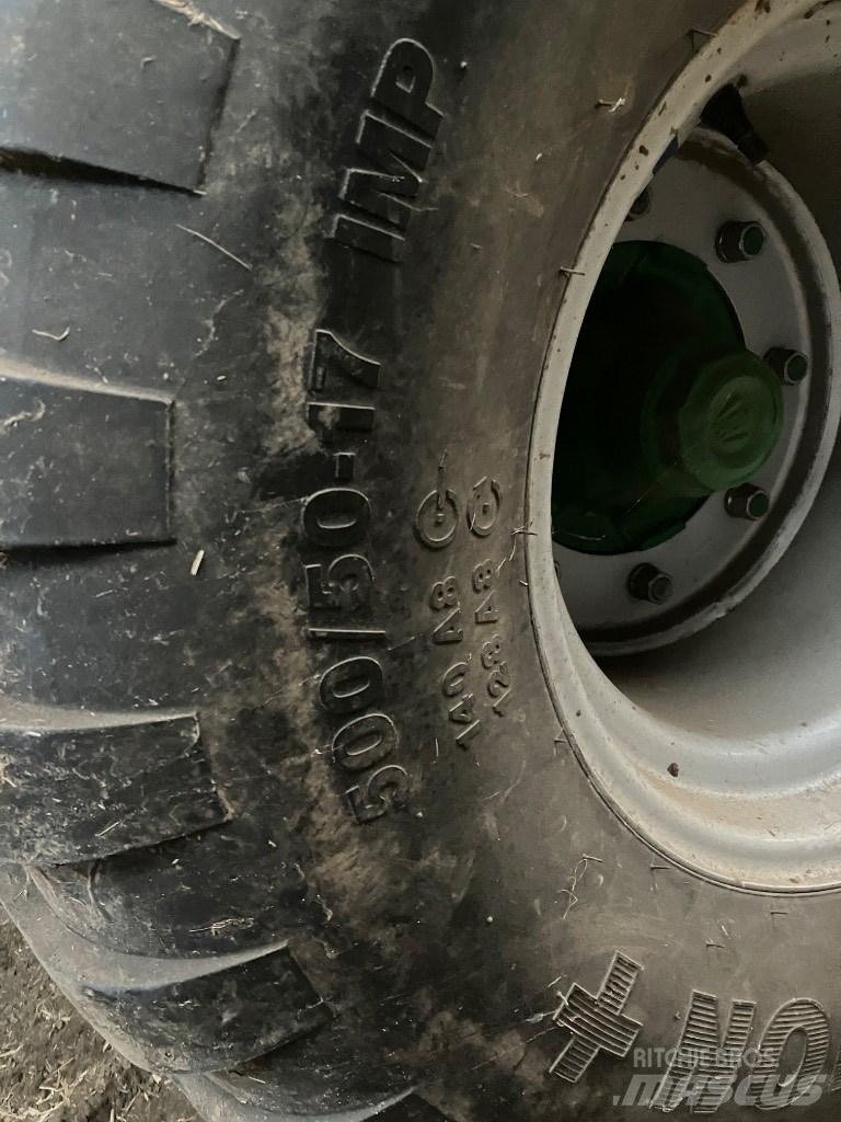 McHale F5400 圆捆打捆机