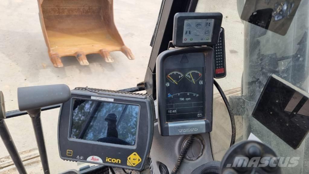 Volvo EC 300 D L 履带挖掘机