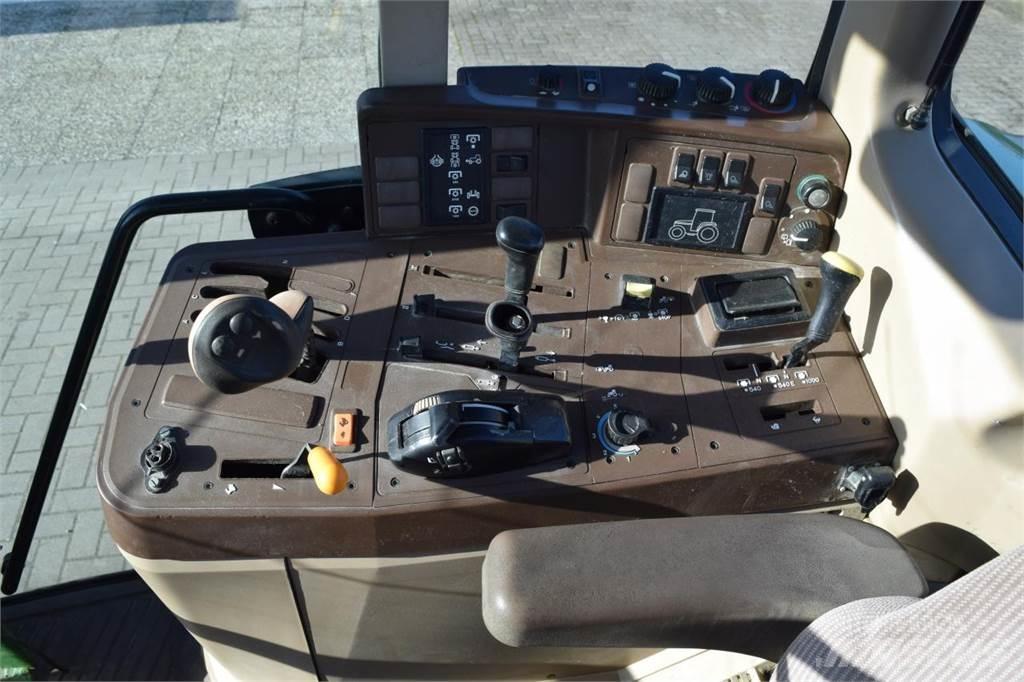 John Deere 6410 拖拉机/农用车