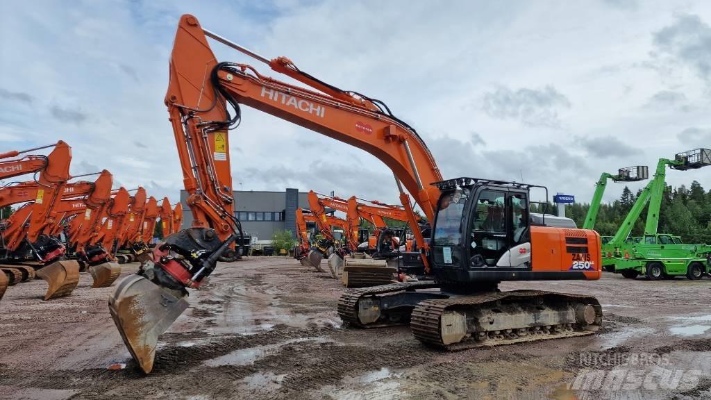 Hitachi ZX250LC-6 履带挖掘机