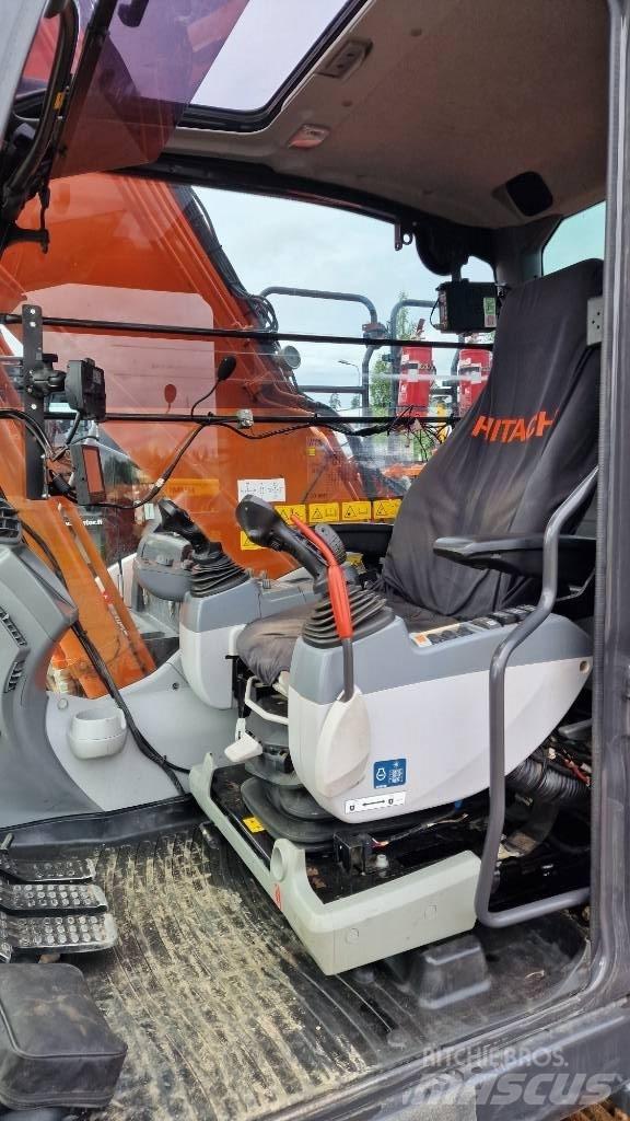Hitachi ZX250LC-6 履带挖掘机