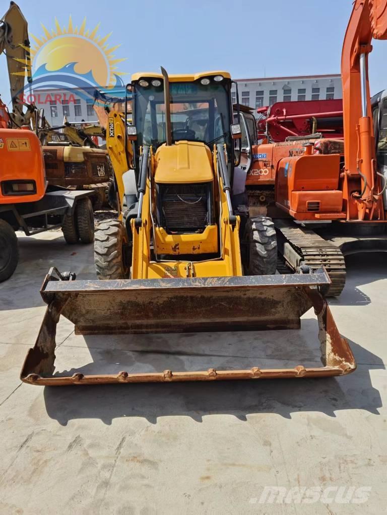 JCB 3 CX 反铲装载机