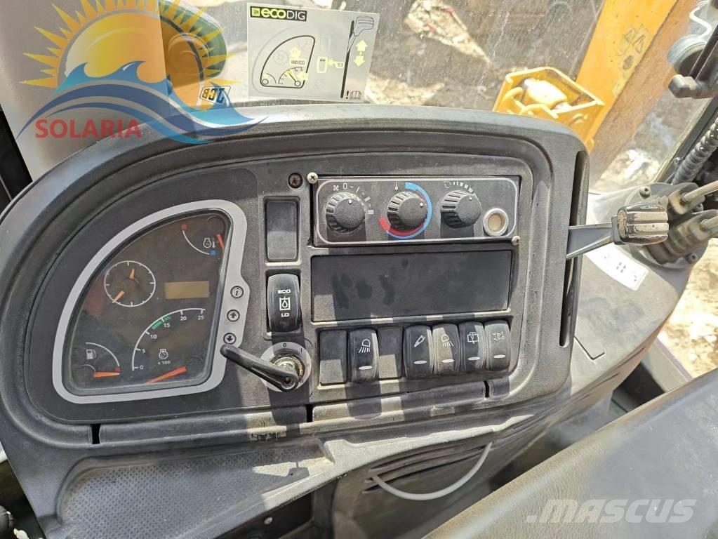 JCB 3 CX 反铲装载机