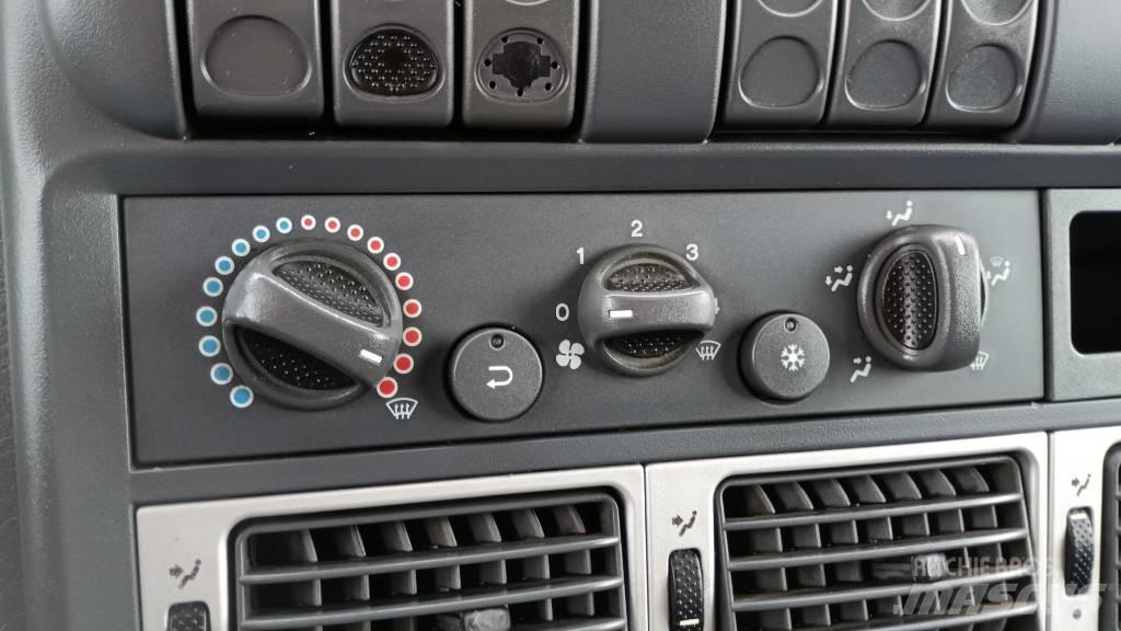 Iveco ML100E18 冷藏车