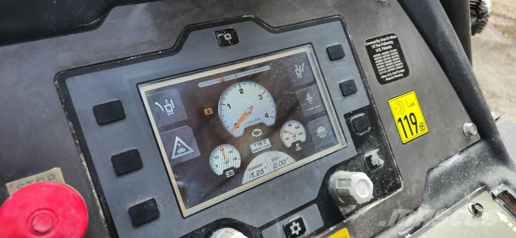 Husqvarna fs7000 挖沟机