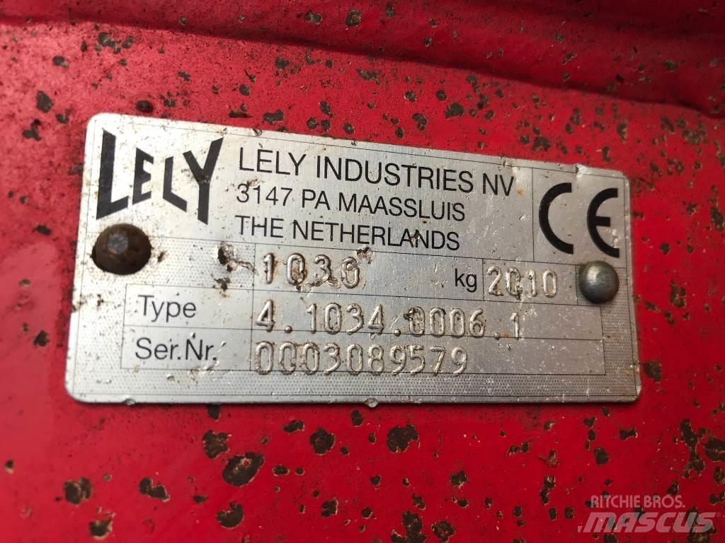 Lely LOTUS 770 犁耙和摊草机