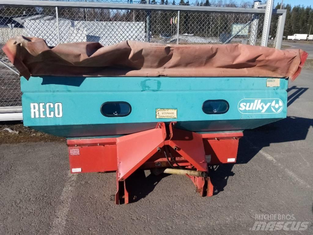 Sulky DPX 1804 矿物肥料撒播机