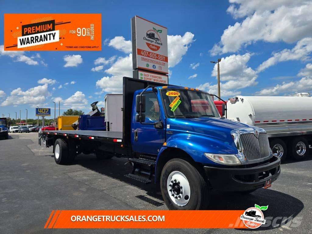 International MV607 平板栏板货车