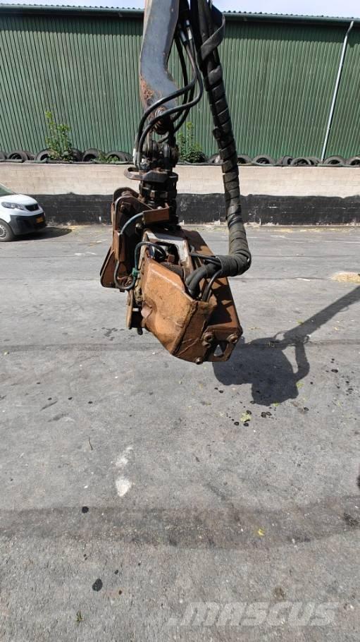 Silvatec 878 CH 木材削片机