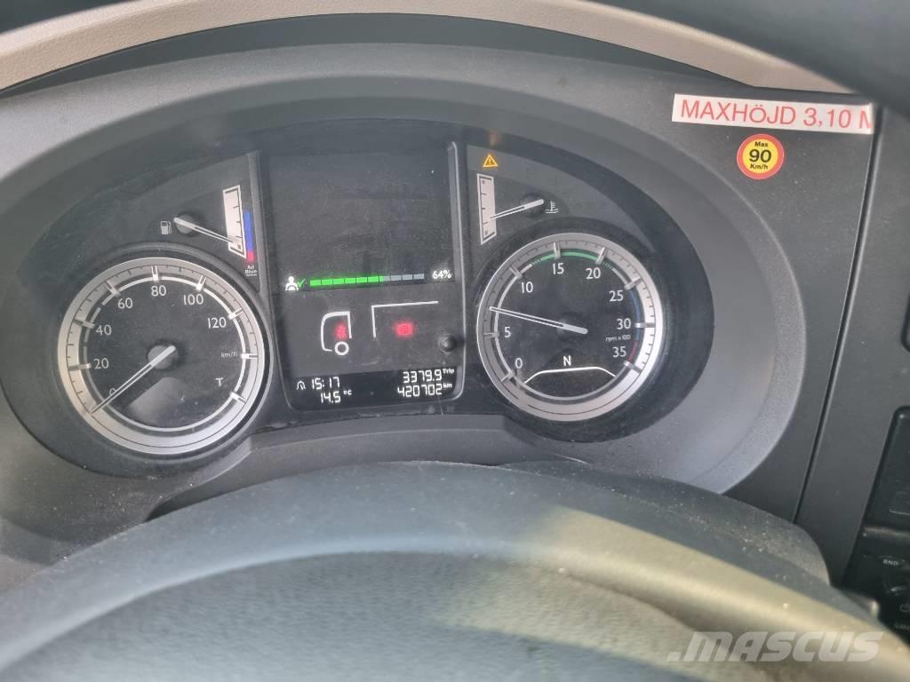 DAF LF210 厢式货车