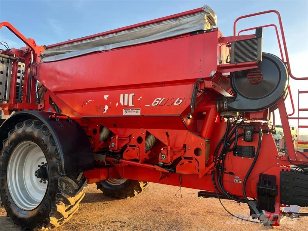 Rauch AGT 6036 矿物肥料撒播机