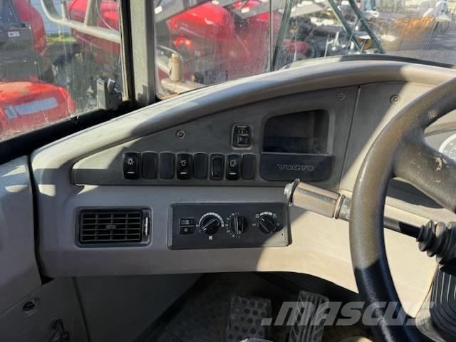 Volvo A 30 F 铰接式自卸车