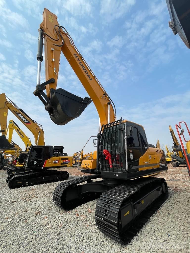 Hyundai 220 履带挖掘机
