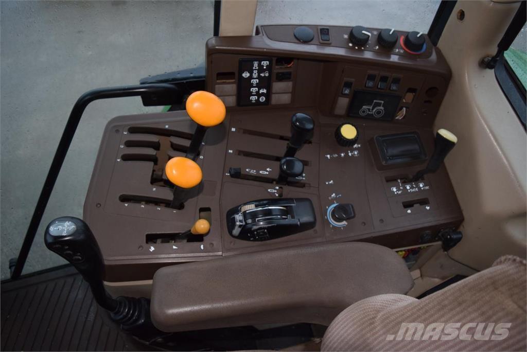 John Deere 6210 拖拉机/农用车