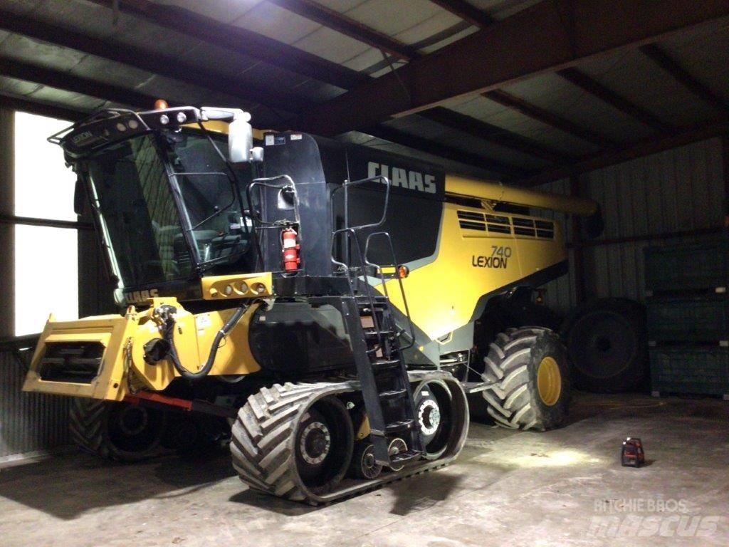 CLAAS Lexion 740 TT 联合收割机