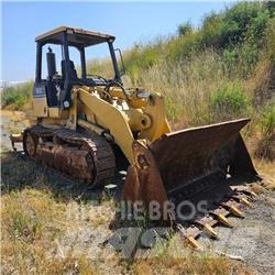CAT 953C 履带式装载机