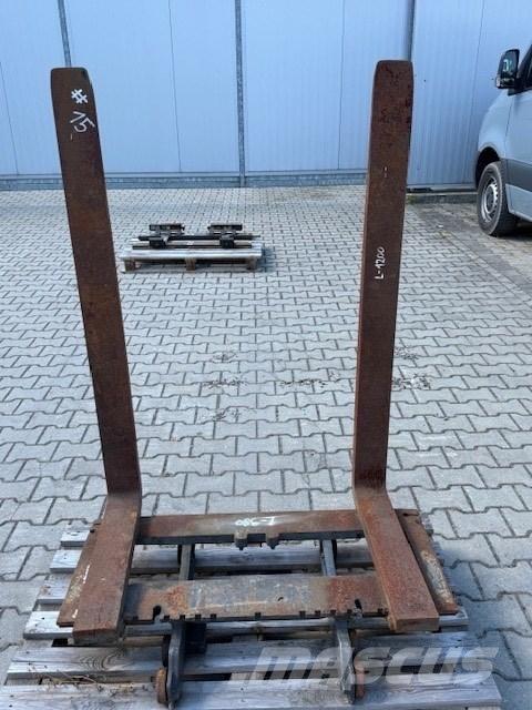 Volvo USED FORKS 叉子