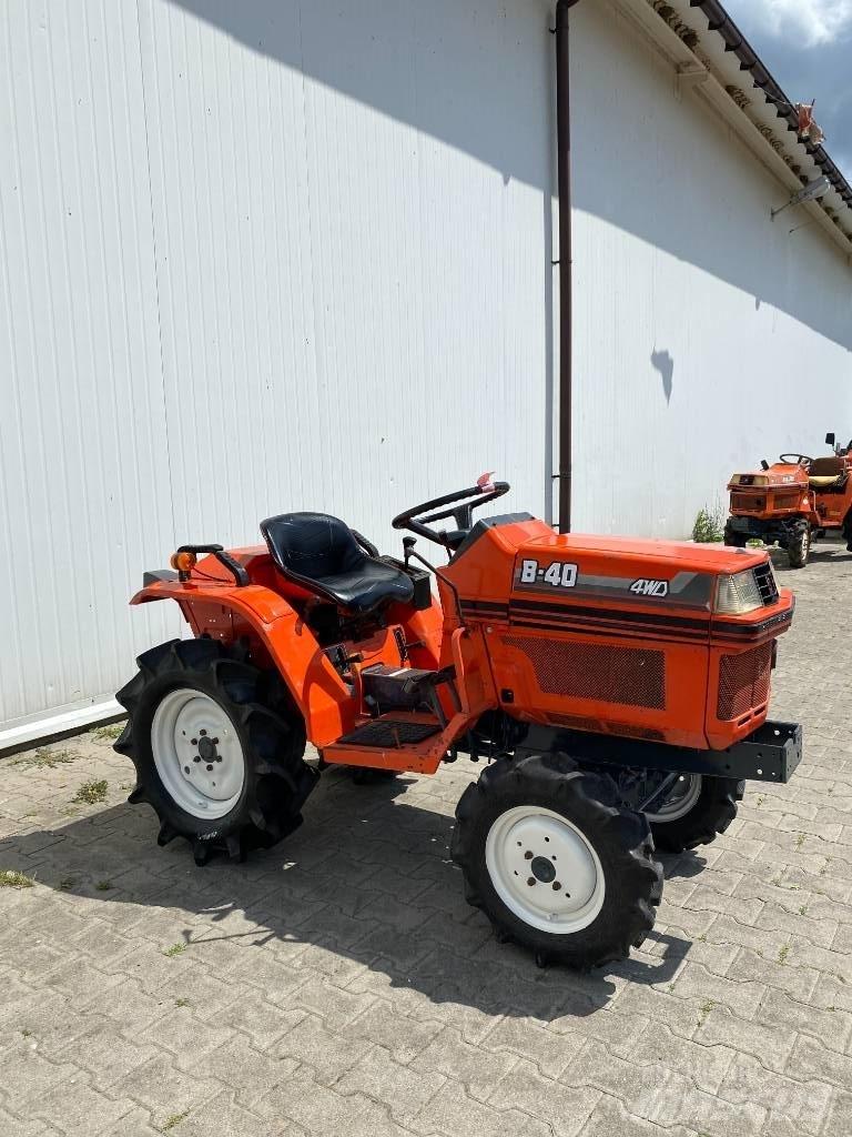 Kubota B 40 小型拖拉机