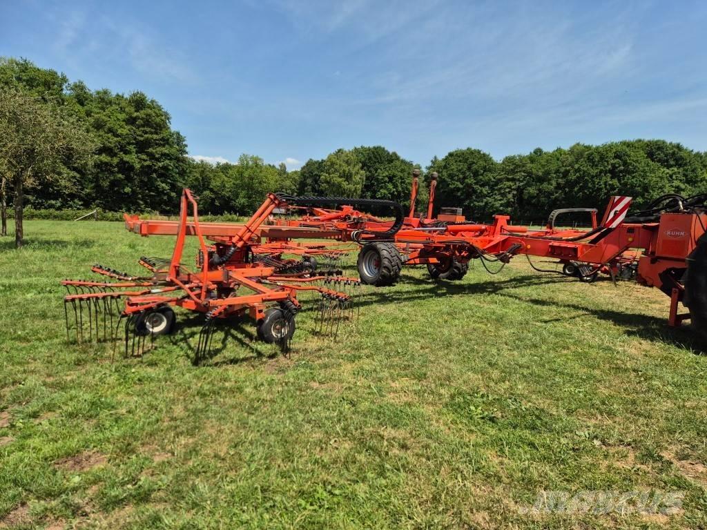 Kuhn GA 15021 料堆整形机