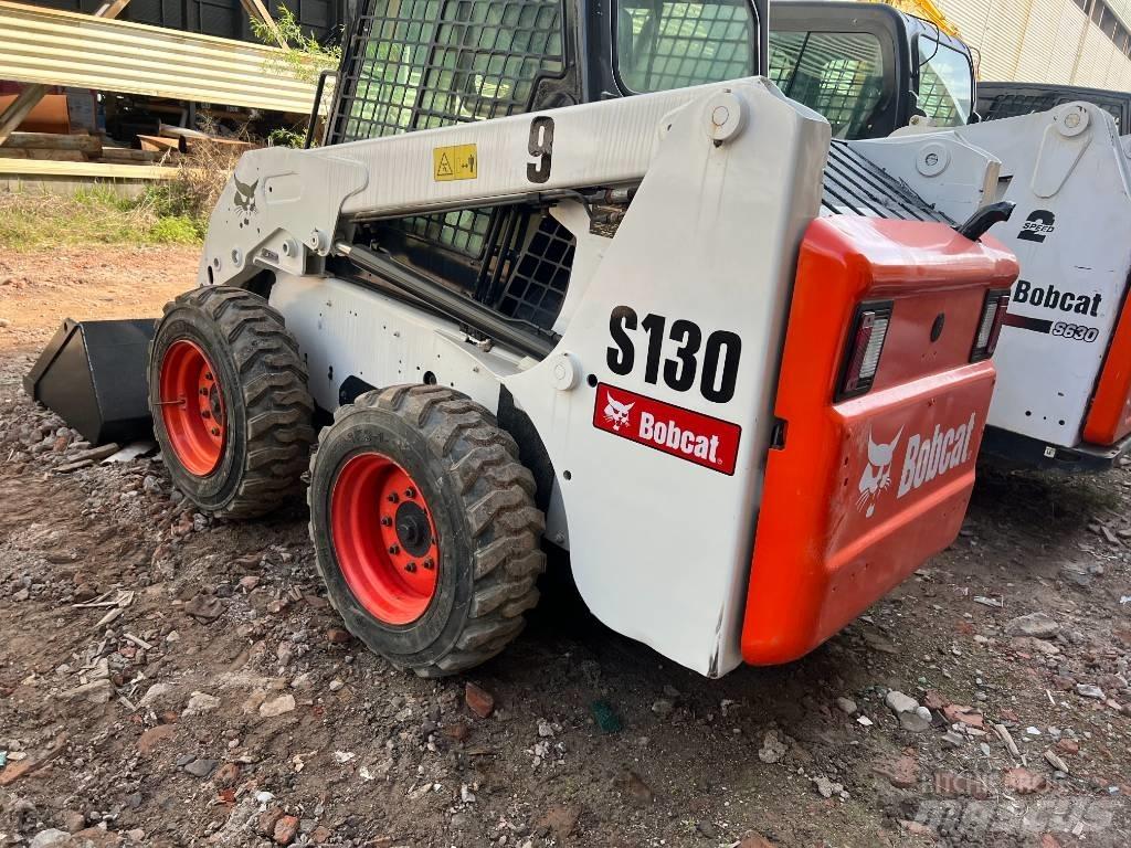 Bobcat S 130 小型装载机