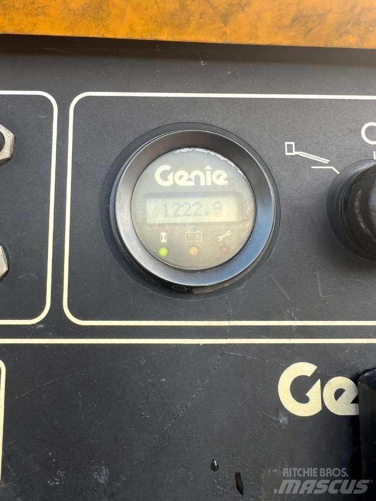 Genie Z 45 XC 曲臂高空工作平台
