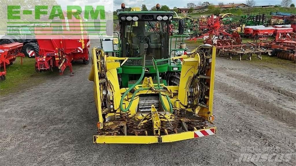 John Deere 7380 自走式青贮饲料收割机