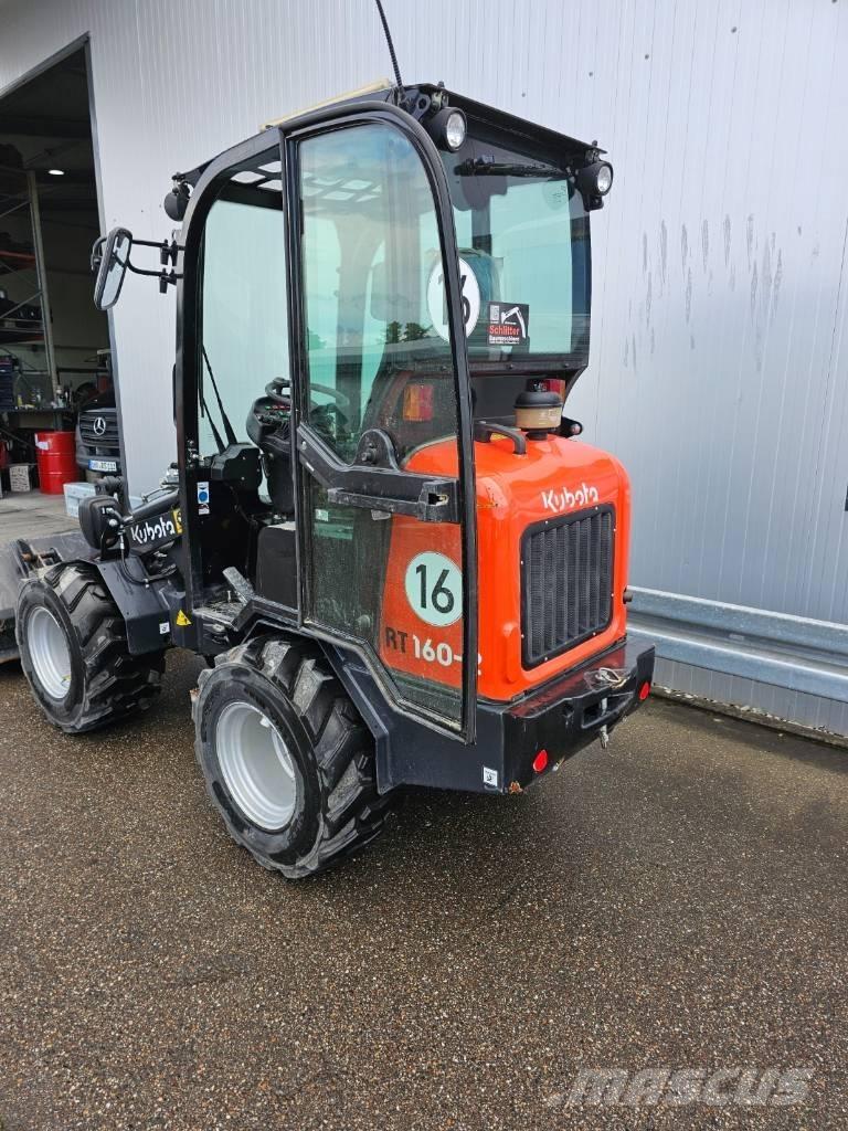 Kubota RT160-2 轮式装载机