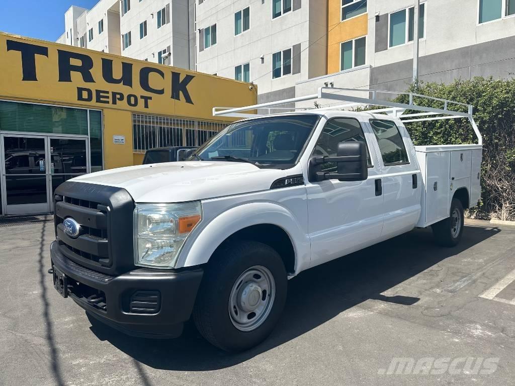 Ford F 350 皮卡车