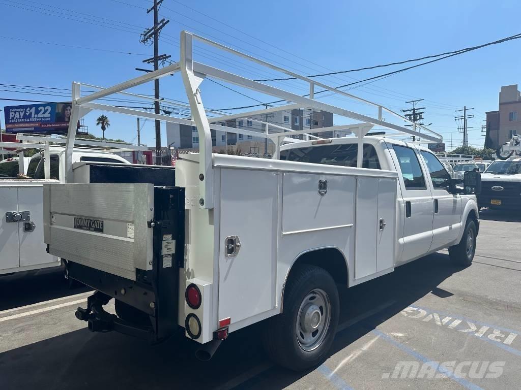Ford F 350 皮卡车