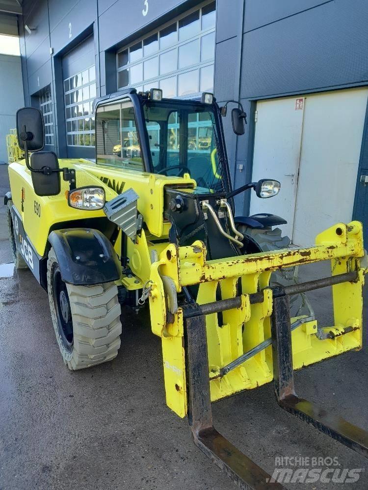 JCB 525-60 伸缩臂叉装车|叉装车