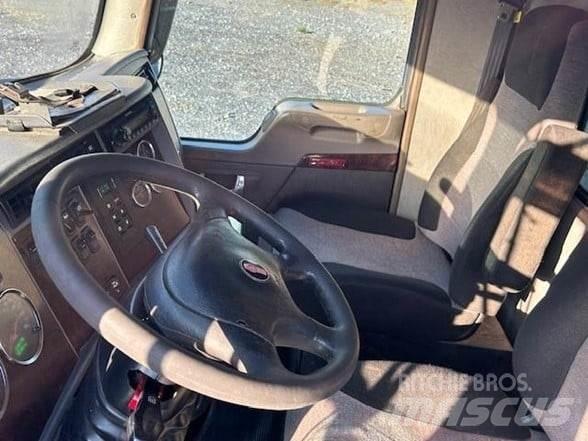 Kenworth T370 自卸式货车