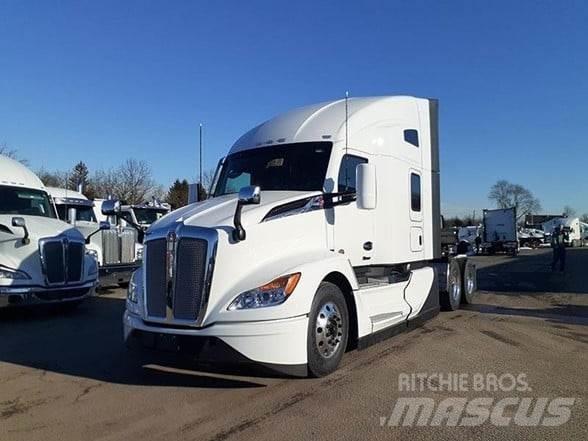 Kenworth T680 牵引车