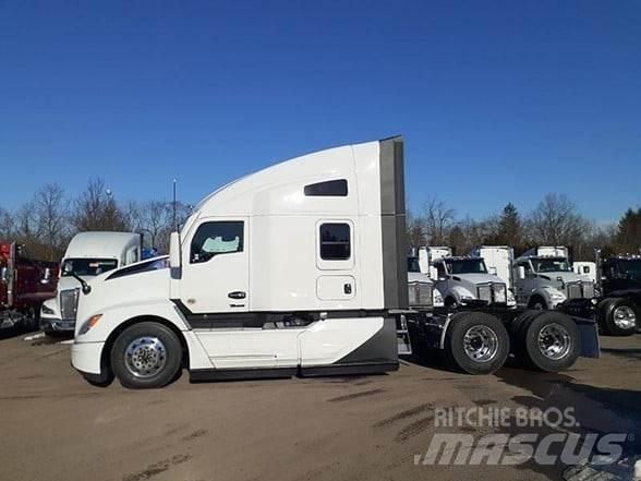Kenworth T680 牵引车